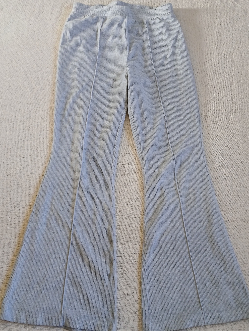 aerie ♡ groove on velour flare high waist pants gray medium soft lounge retro 70